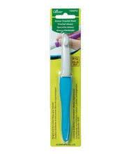 Load image into Gallery viewer, Clover Amour Crochet Hooks