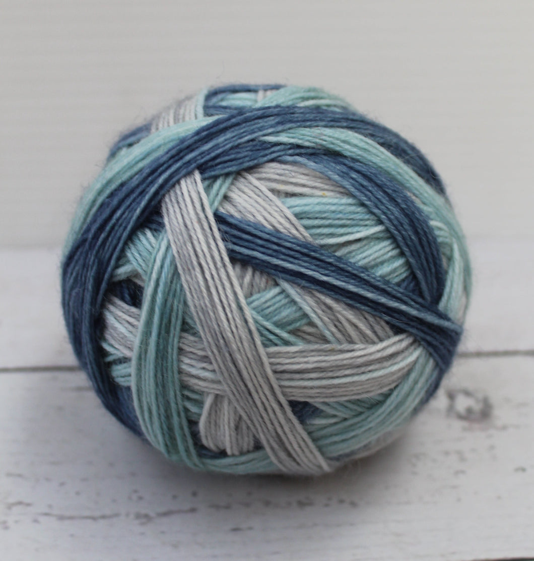 Drover Self Striping 4ply/Fingering 'Skylar'