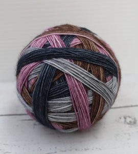 Drover Self Striping 4ply/Fingering 'Bella'