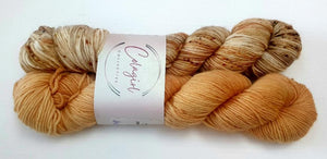 Pas De Deux 2x50g Swagman 4ply/Fingering 'Tarnished & Irish Cream'