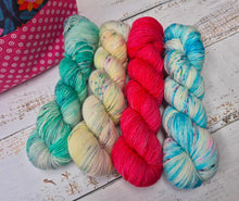 Load image into Gallery viewer, 50's Mix + Bag Gift Set #1