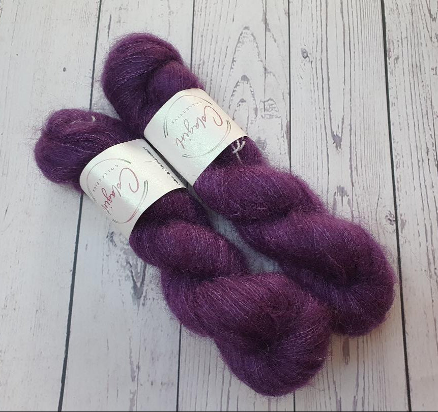 Myrtle 2ply/Lace 'Battle of Magenta'