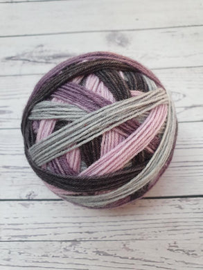 Drover Self Striping 4ply/Fingering 'Amity'