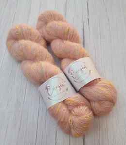 Floof Neon 4ply/Fingering 'Primrose'