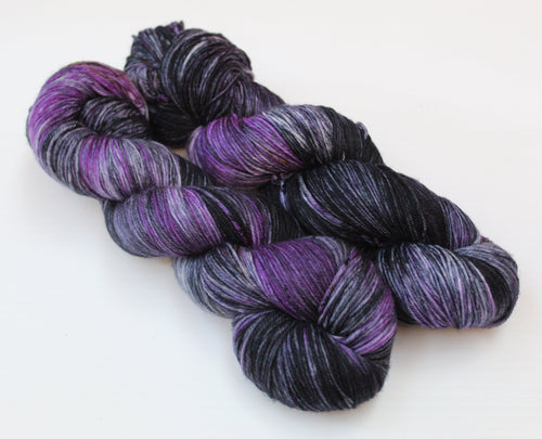 Swagman 4ply/Fingering 'Your Right I'm Wrong'